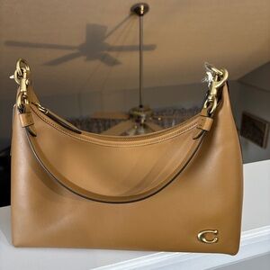 NWT Coach Juliet 30 Shoulder Bag- Honey Brown